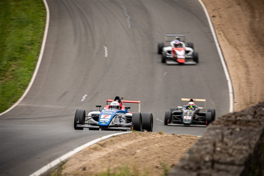 Pedersen vinder Formel 4-mesterskabet - men hvem af dem?
(Foto: Grippo)